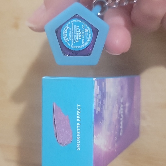 Fenty Beauty x Smurfs Gloss Bomb Keychain - Picture 6 of 11